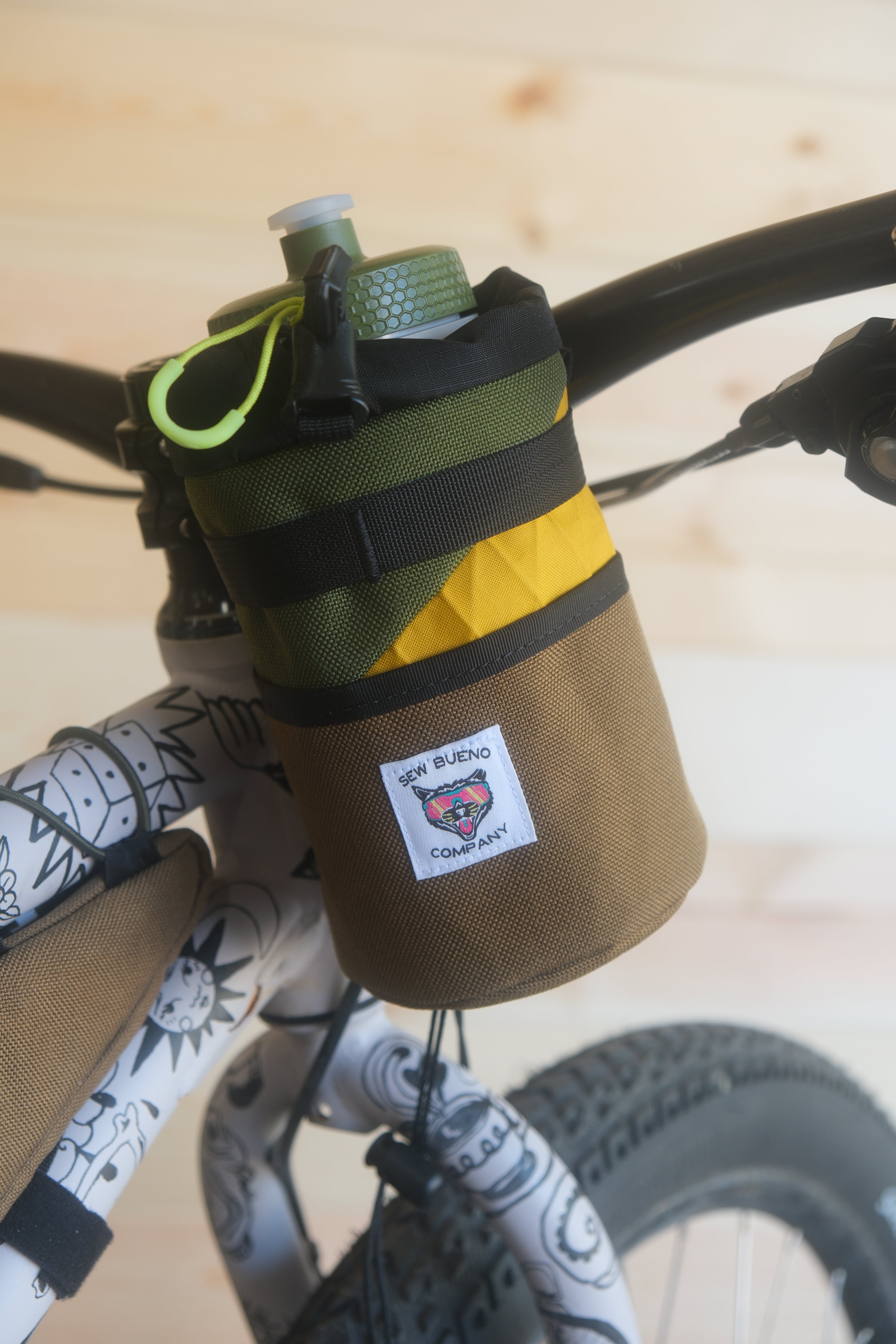 Tall Boy Feed Bag